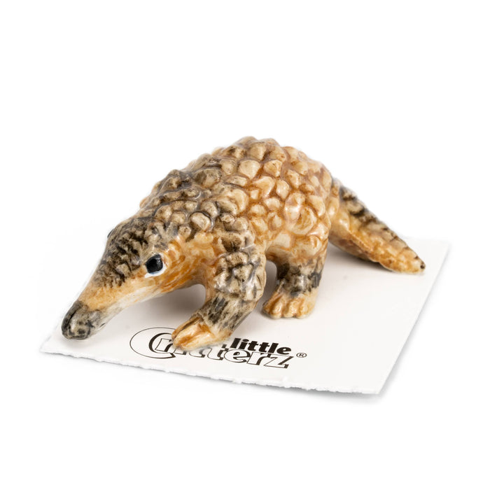 Pangolin "Manis" - miniature porcelain figurine