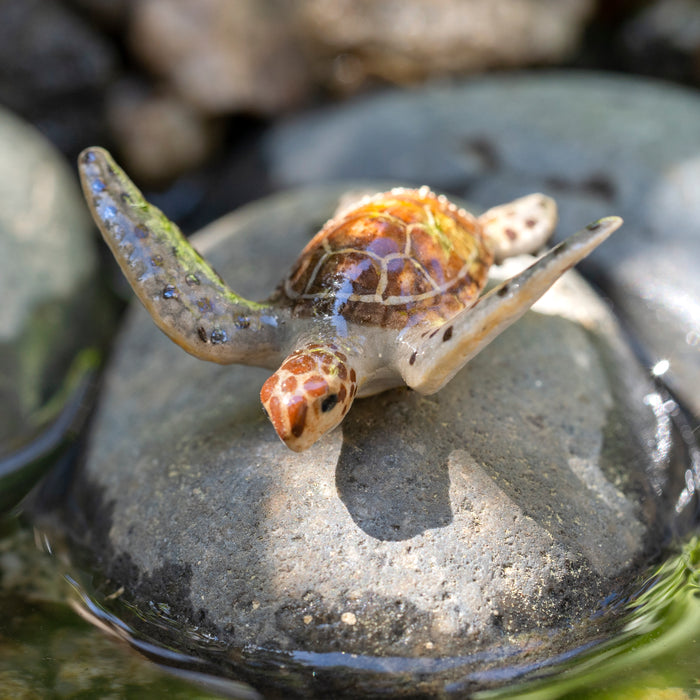 Turtle  - Green Sea Turtle "Tortuga" - miniature porcelain figurine