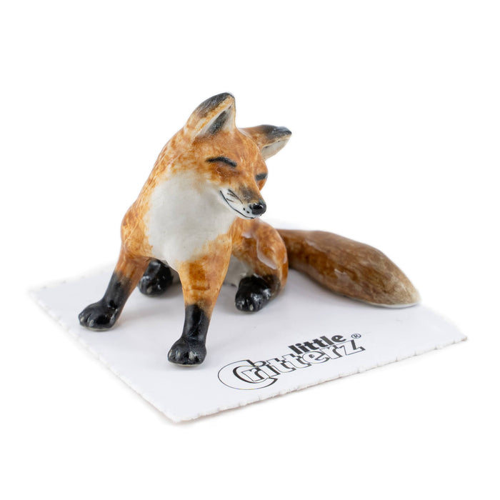 Red Fox Smiling "Robin" - miniature porcelain figurine