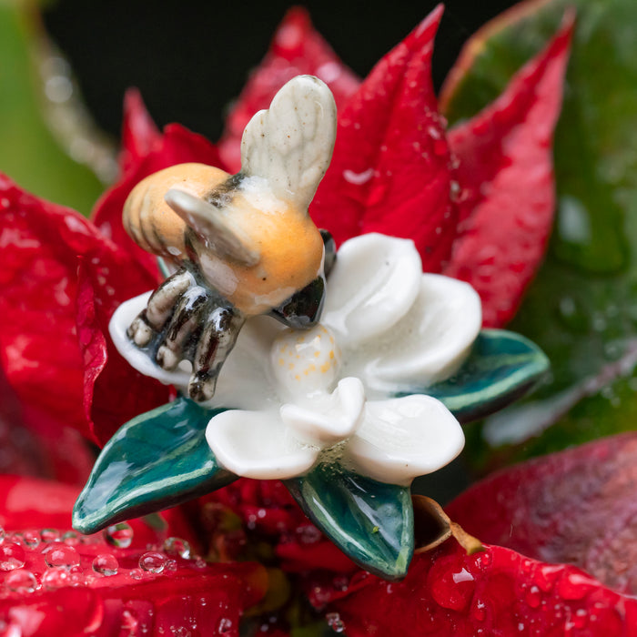 Bee-  Bumblebee  "Magnolia" - miniature porcelain figurine