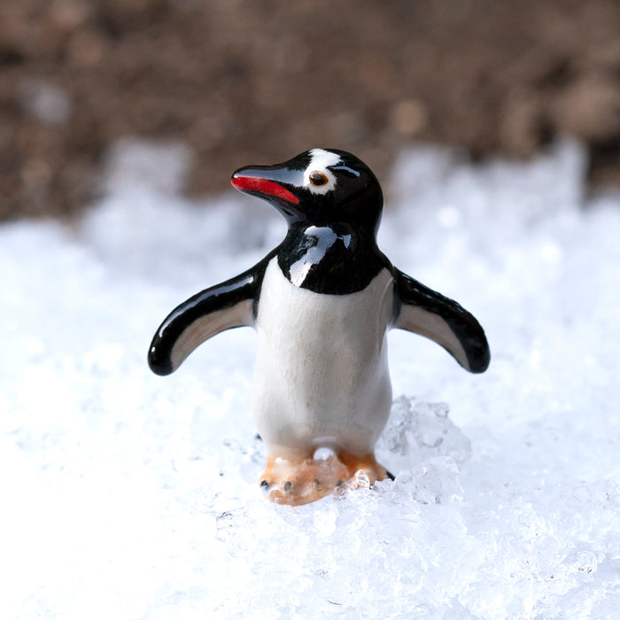 Penguin - Gentoo Penguin  "Forster" - miniature porcelain figurine